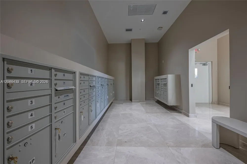 840 NE 130th St #508 North Miami, FL 33161