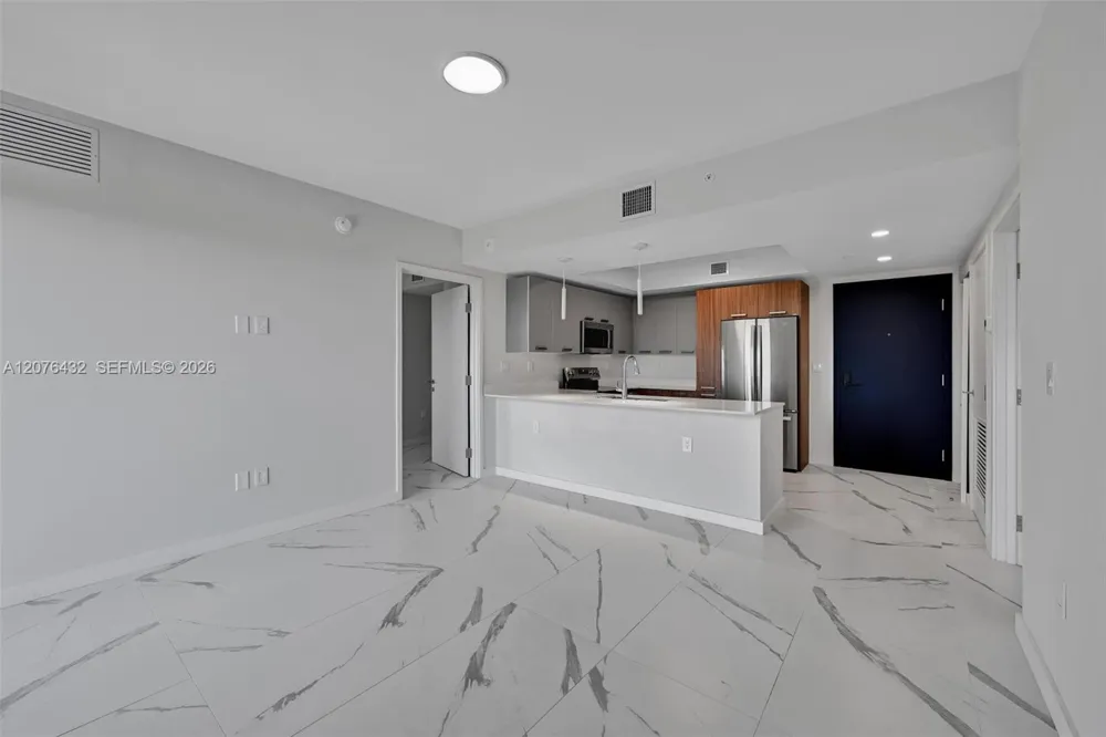 840 NE 130th St #508 North Miami, FL 33161