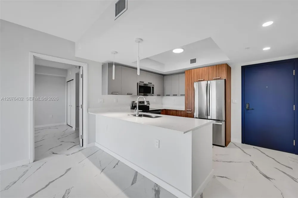 840 NE 130th St #508 North Miami, FL 33161
