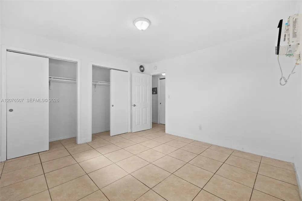 2799 E 4th Ave #10 Hialeah, FL 33013