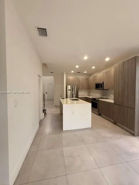 Address Not Shown Doral, FL 33178