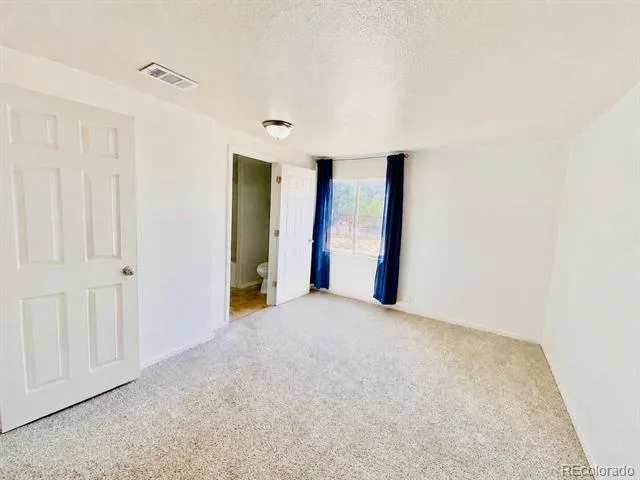 4630 Zion Drive Greeley, CO 80634