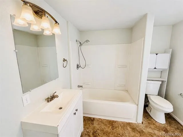 4630 Zion Drive Greeley, CO 80634