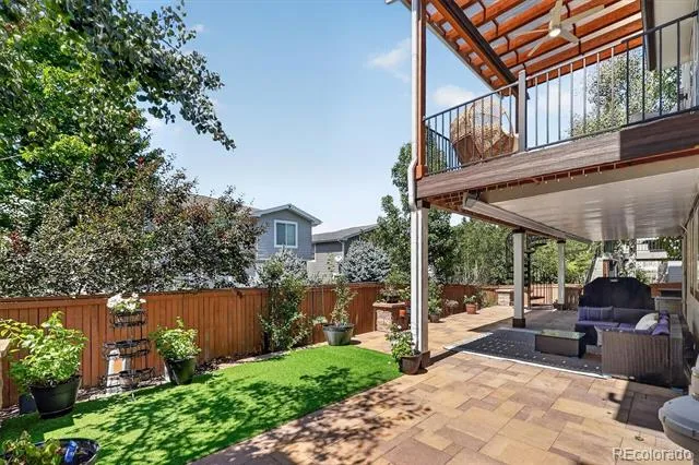 10524 Applebrook Circle Highlands Ranch, CO 80130