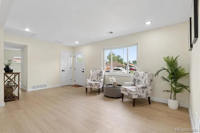 13584 E 7th Avenue Aurora, CO 80011