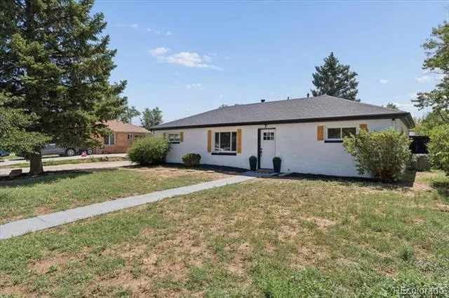 13584 E 7th Avenue Aurora, CO 80011