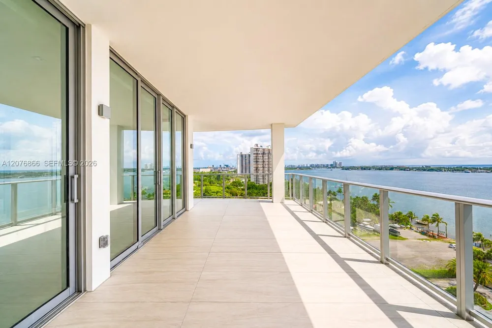 4714 Flagler #1104 Palm Beach, FL 33407