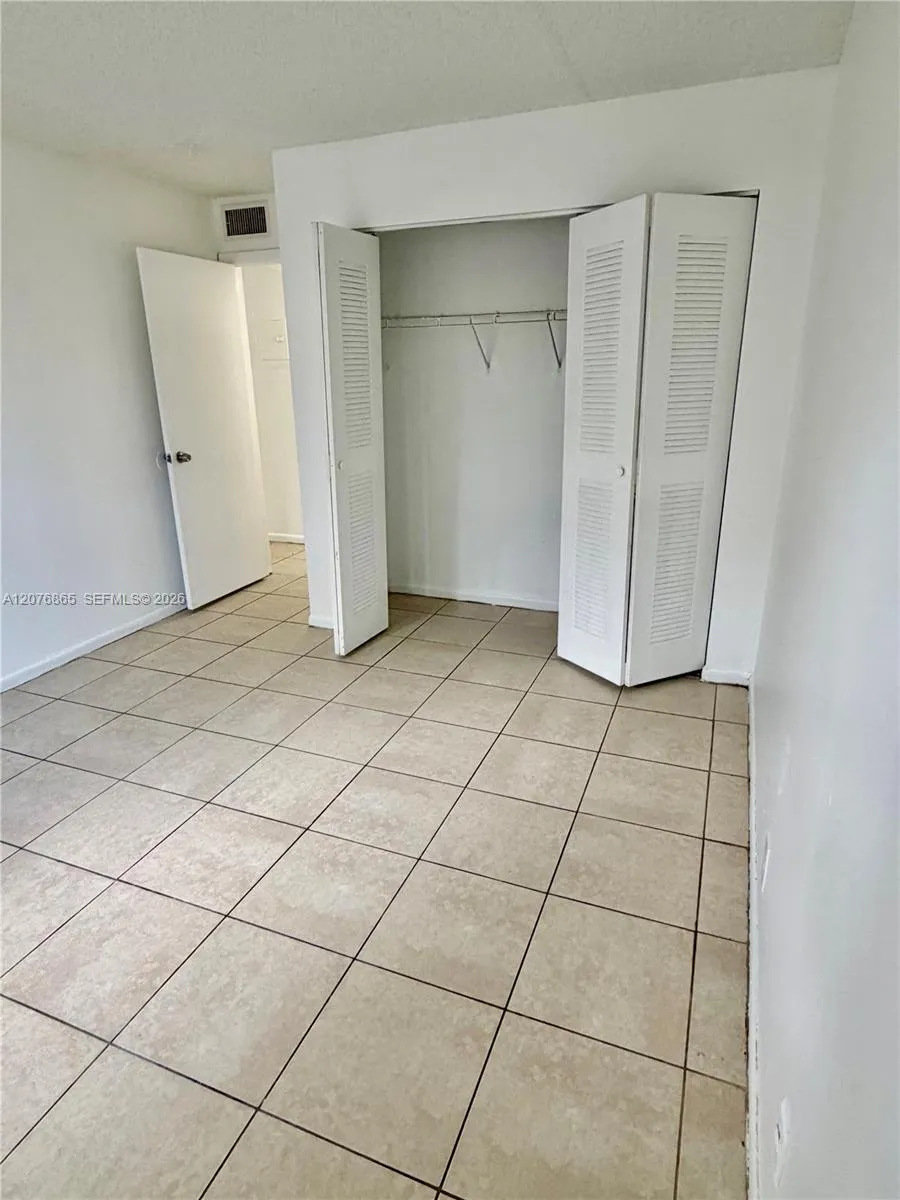 95 NE 41st St #O219 Oakland Park, FL 33334