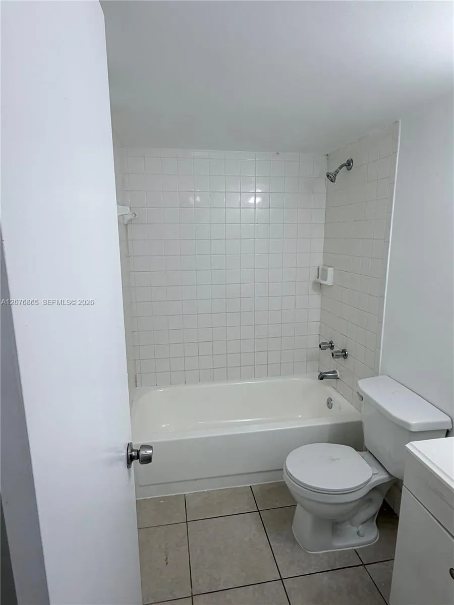 95 NE 41st St #O219 Oakland Park, FL 33334