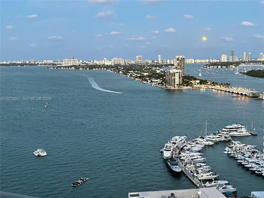 1750 Bayshore Dr #3403 Miami, FL 33132