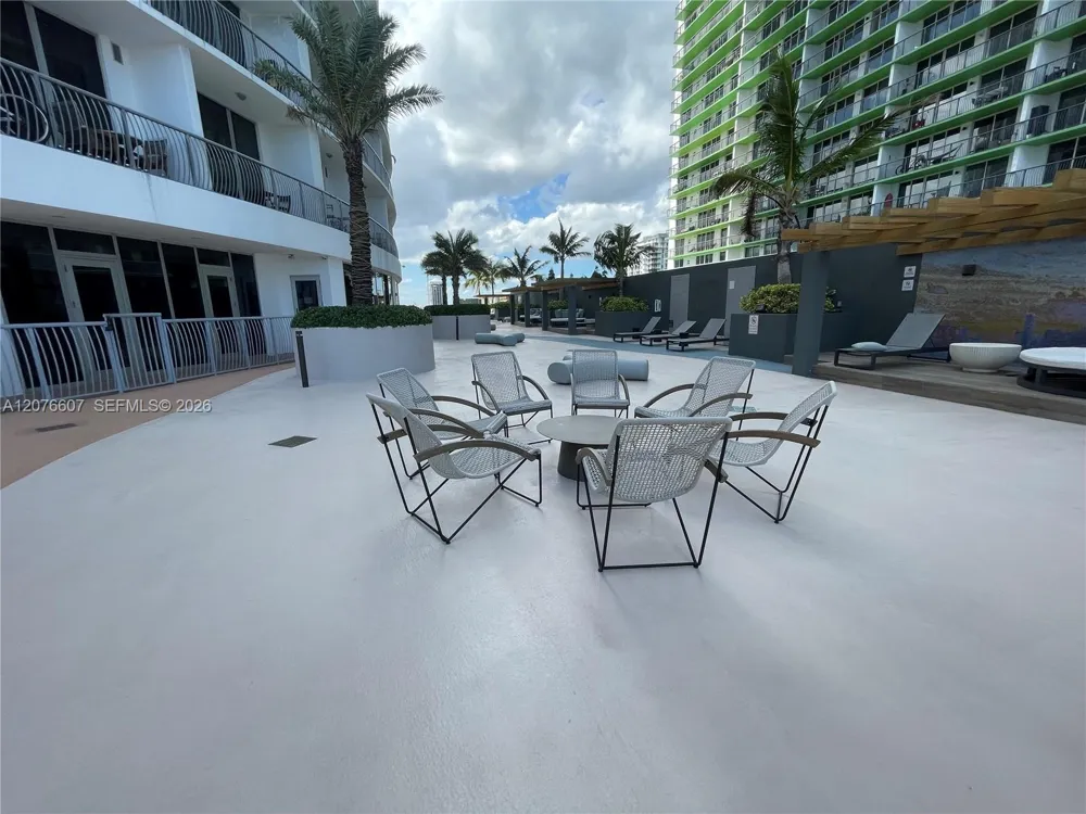1750 Bayshore Dr #3403 Miami, FL 33132