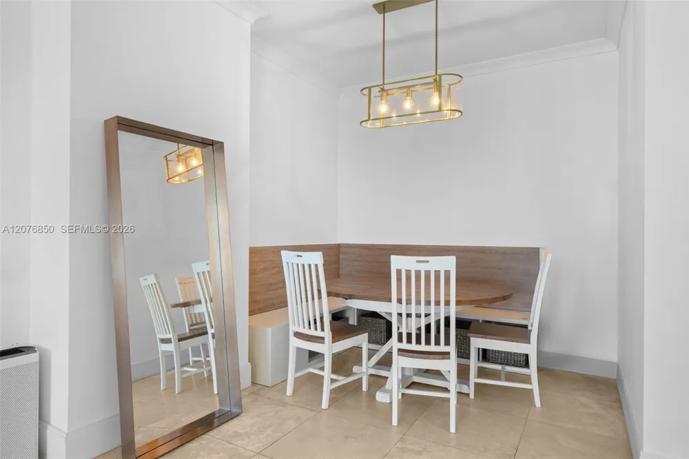 10 Aragon Ave #1602 Coral Gables, FL 33134