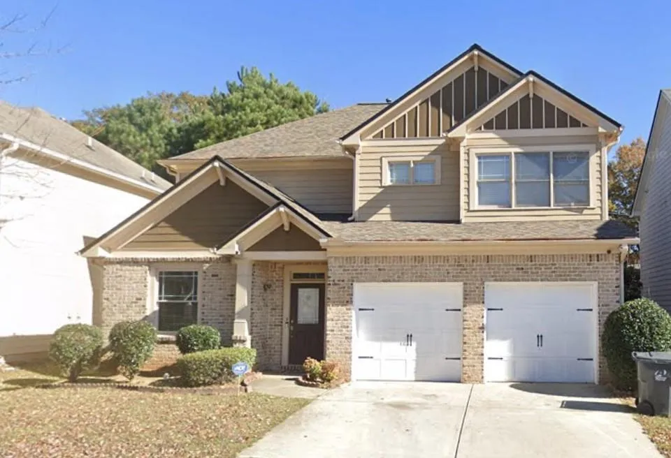 1843 Thomas Pointe Trace Lawrenceville, GA 30043