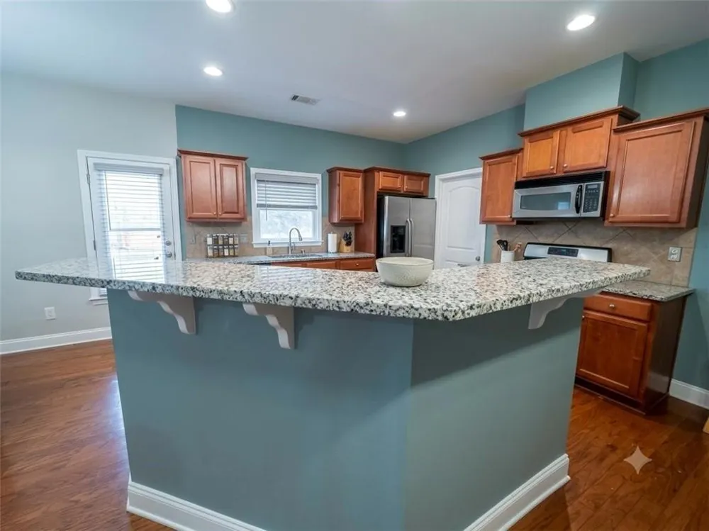 1843 Thomas Pointe Trace Lawrenceville, GA 30043