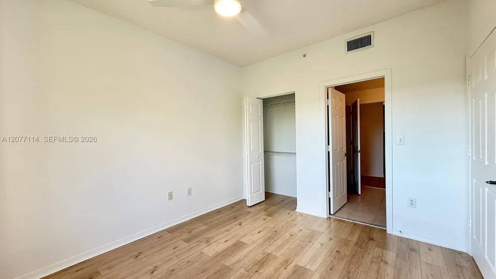 2806 Veronia Dr #303 Palm Beach Gardens, FL 33410