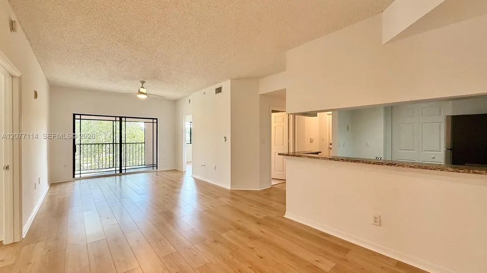 2806 Veronia Dr #303 Palm Beach Gardens, FL 33410