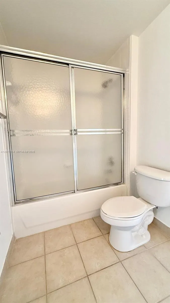 2806 Veronia Dr #303 Palm Beach Gardens, FL 33410