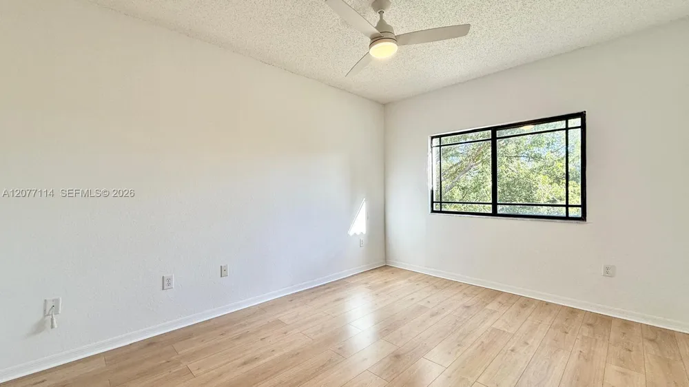 2806 Veronia Dr #303 Palm Beach Gardens, FL 33410