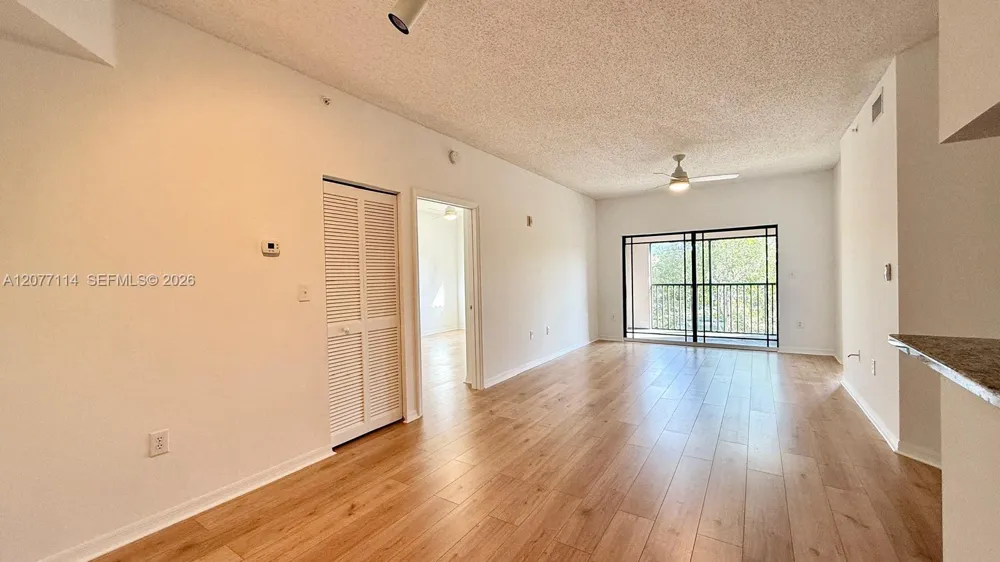 2806 Veronia Dr #303 Palm Beach Gardens, FL 33410