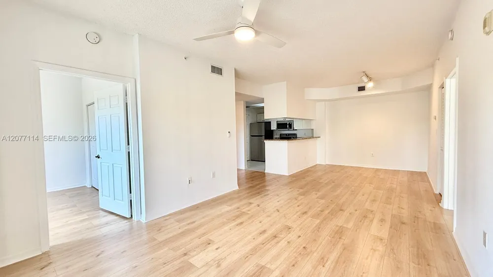 2806 Veronia Dr #303 Palm Beach Gardens, FL 33410