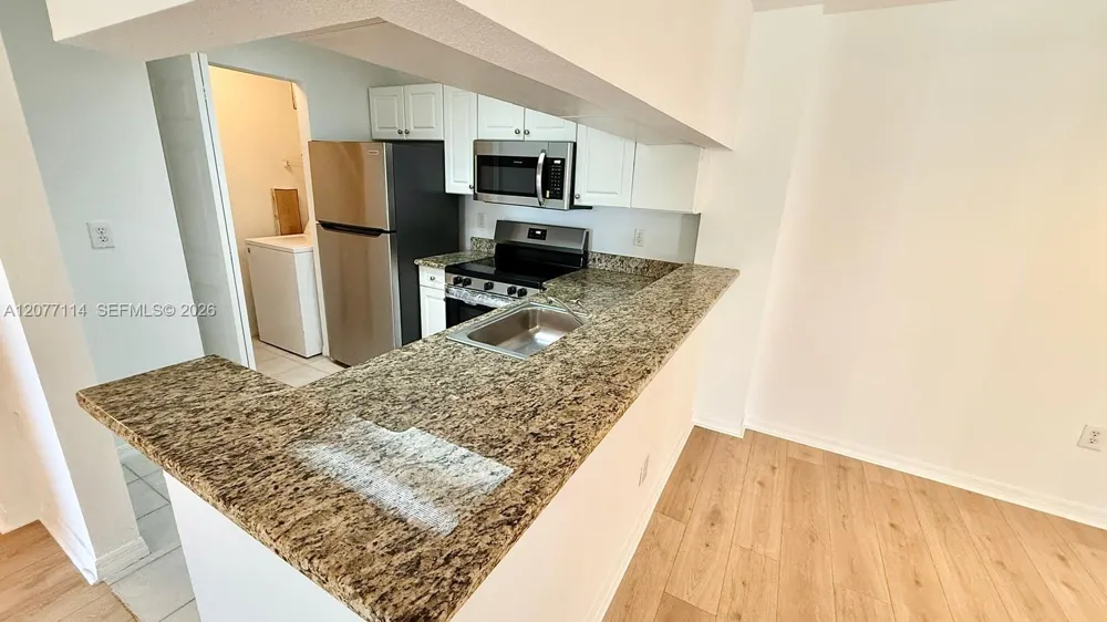 2806 Veronia Dr #303 Palm Beach Gardens, FL 33410