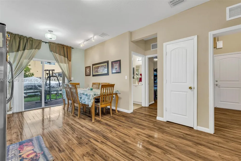 28403 SW 130th Ave Homestead, FL 33033