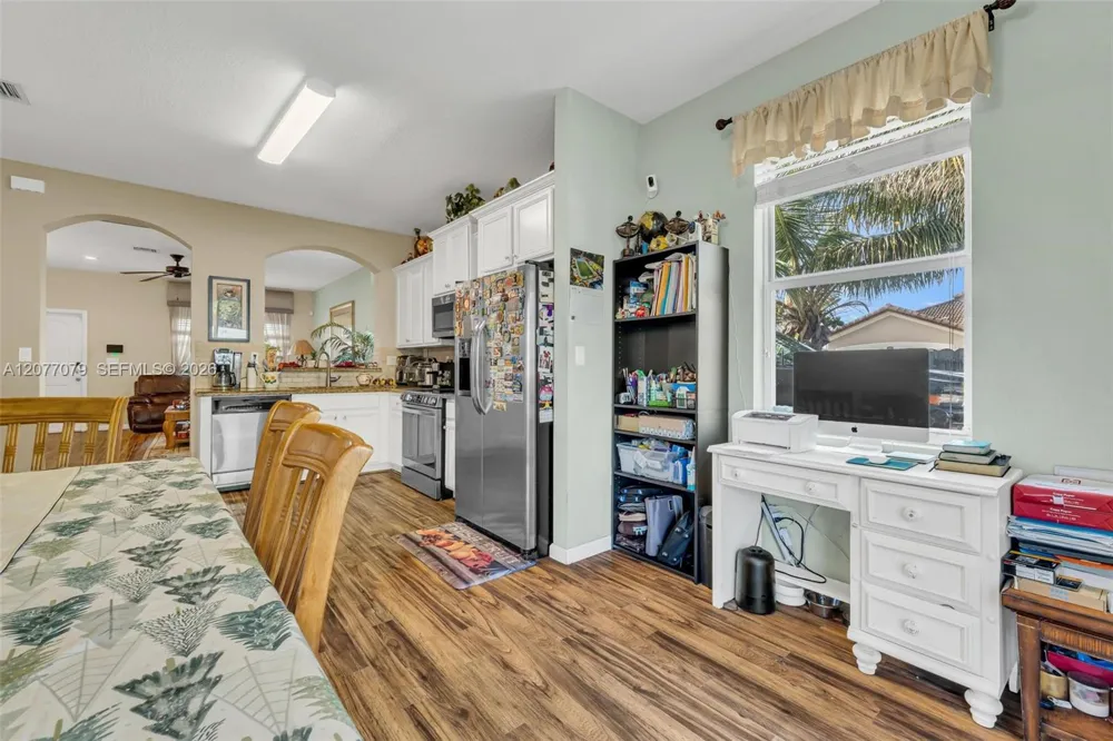 28403 SW 130th Ave Homestead, FL 33033