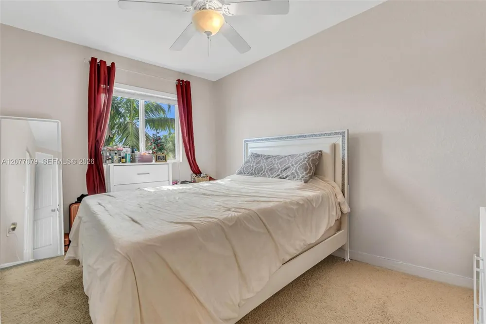 28403 SW 130th Ave Homestead, FL 33033
