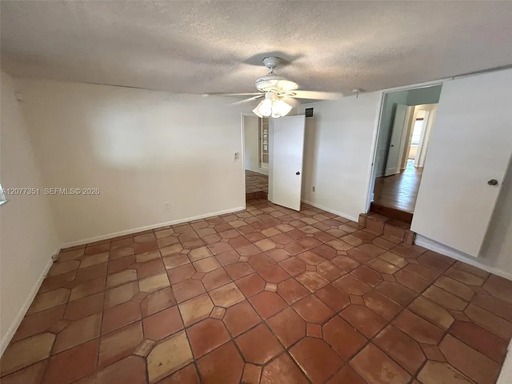 53 NW 93rd St Miami Shores, FL 33150
