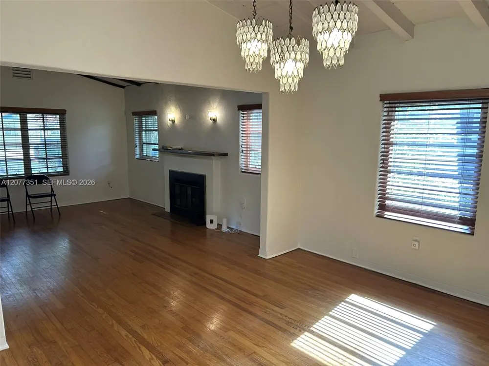 53 NW 93rd St Miami Shores, FL 33150