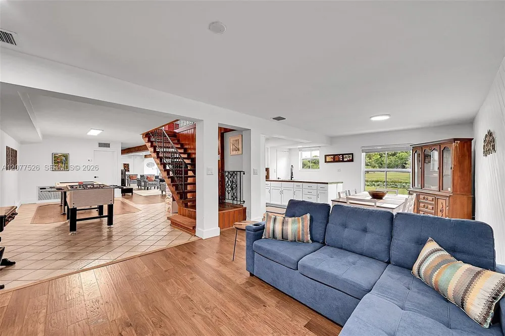 1201 Old Hiatus Rd Plantation, FL 33323