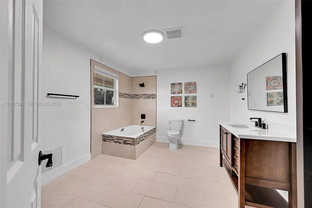 1201 Old Hiatus Rd Plantation, FL 33323