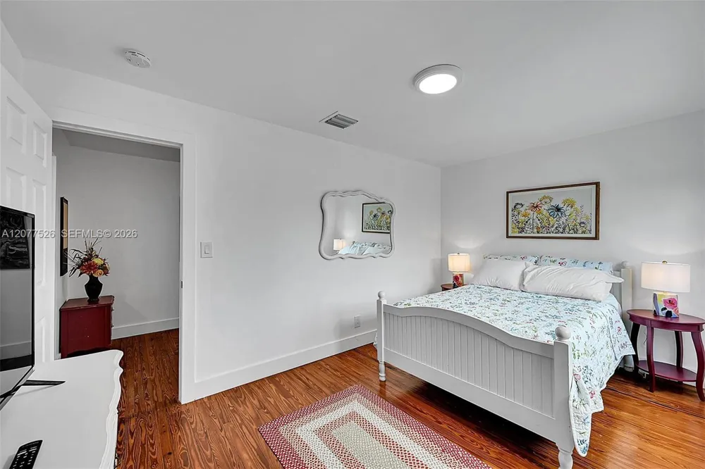 1201 Old Hiatus Rd Plantation, FL 33323