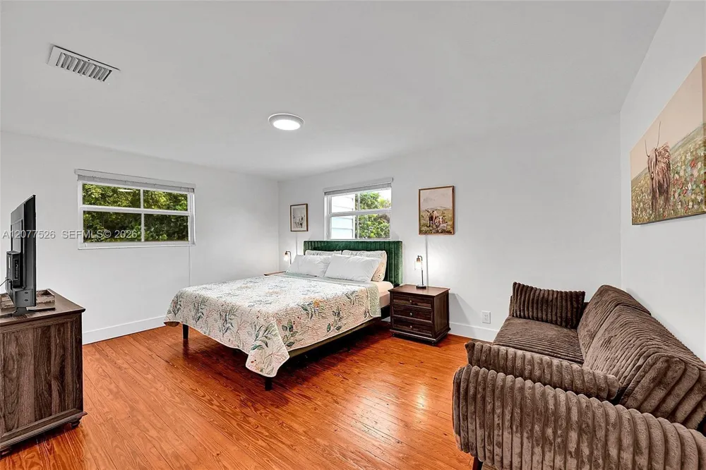1201 Old Hiatus Rd Plantation, FL 33323