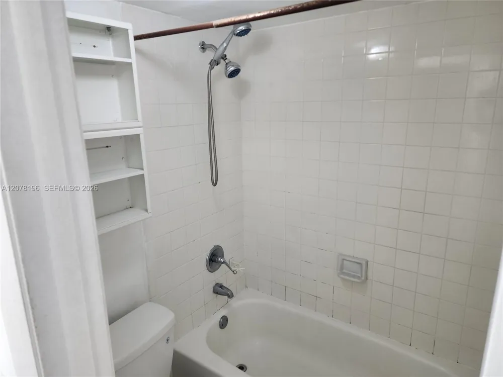 15615 SW 74th Cir Dr #13-2 Miami, FL 33193