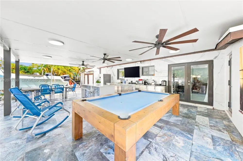10125 SW 84th St Miami, FL 33173