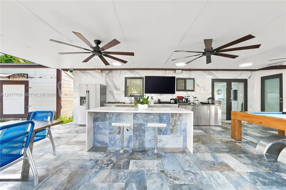 10125 SW 84th St Miami, FL 33173