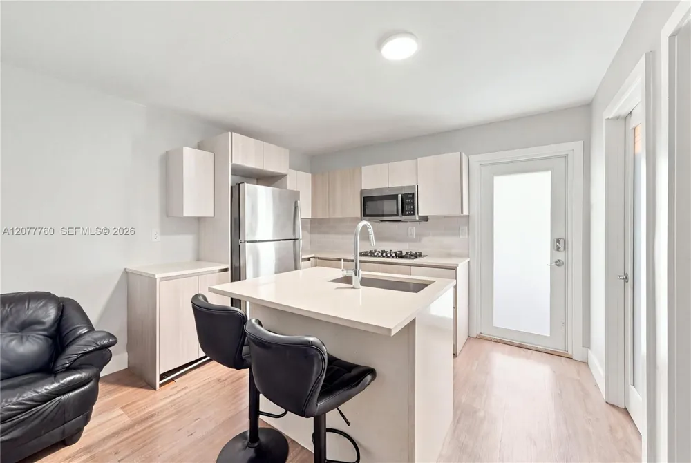 10125 SW 84th St Miami, FL 33173