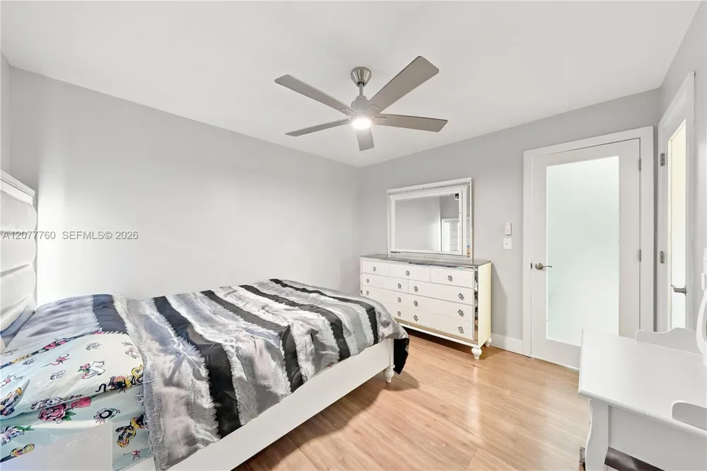 10125 SW 84th St Miami, FL 33173