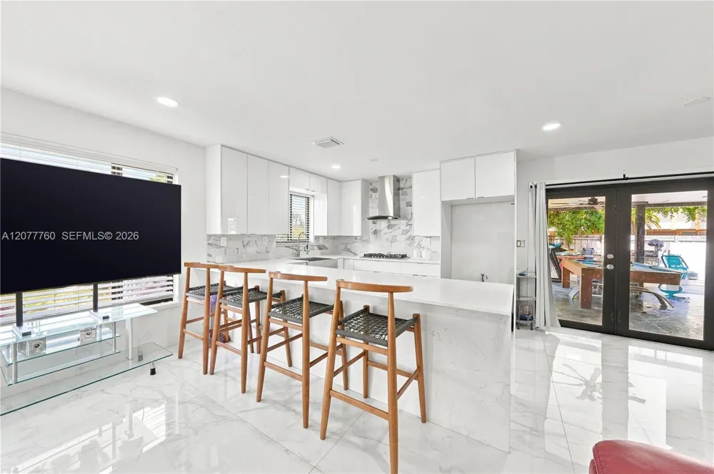 10125 SW 84th St Miami, FL 33173