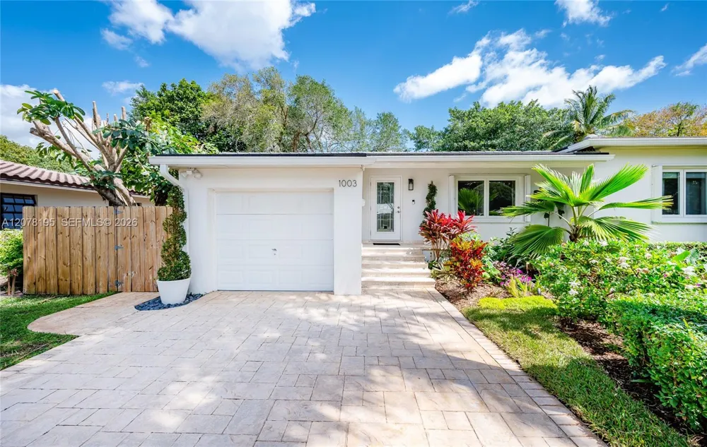 1003 NE 118th St Biscayne Park, FL 33161