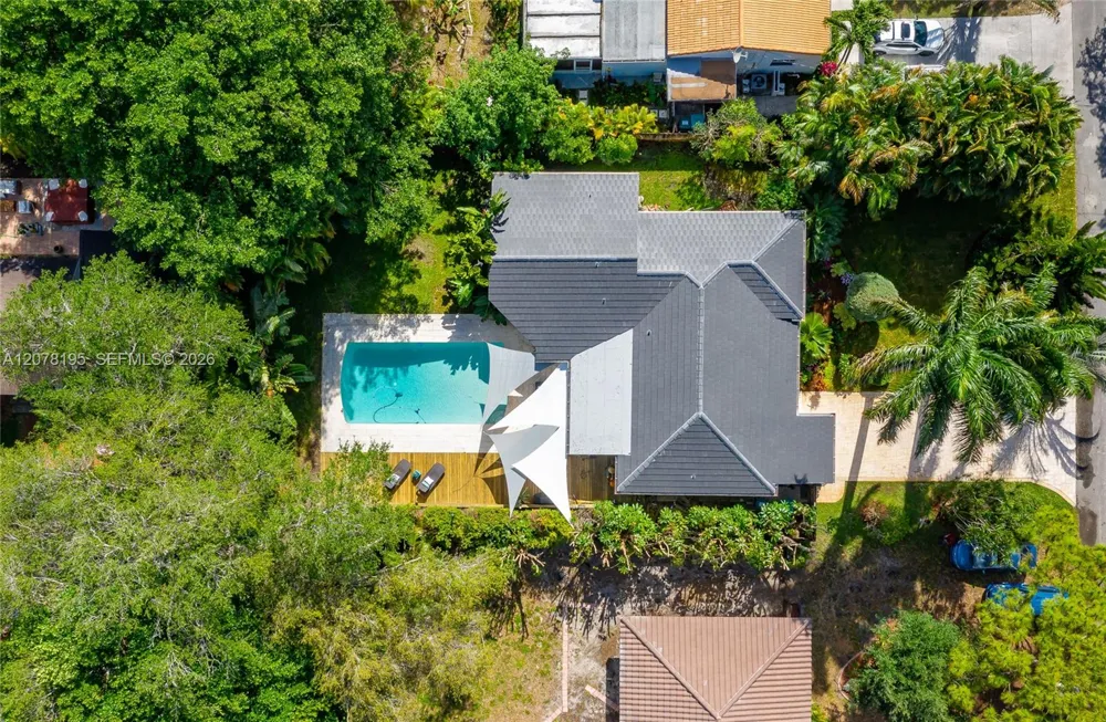 1003 NE 118th St Biscayne Park, FL 33161