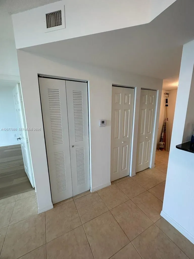 215 SW 42nd Ave #PH11 Miami, FL 33134