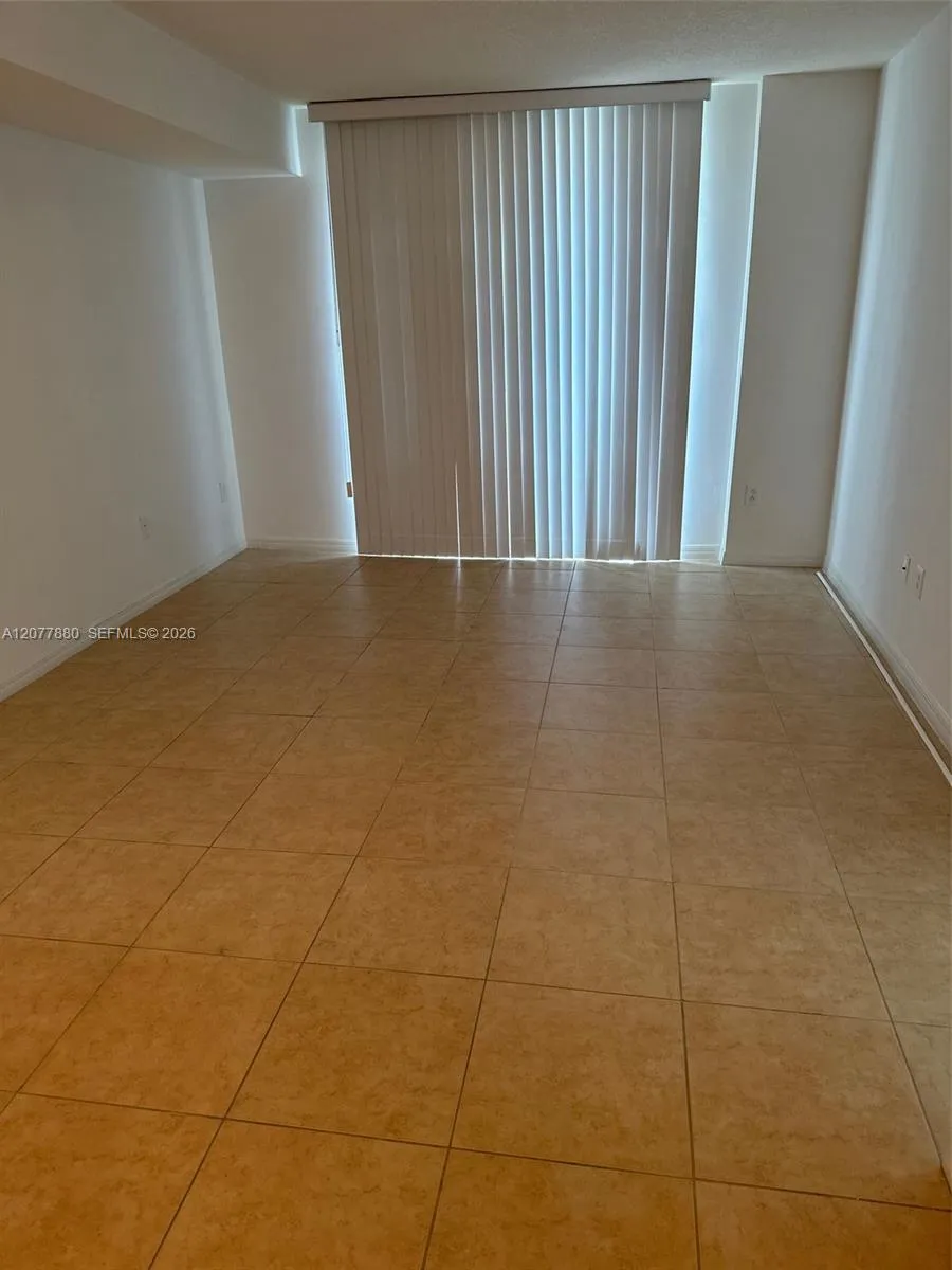 215 SW 42nd Ave #PH11 Miami, FL 33134