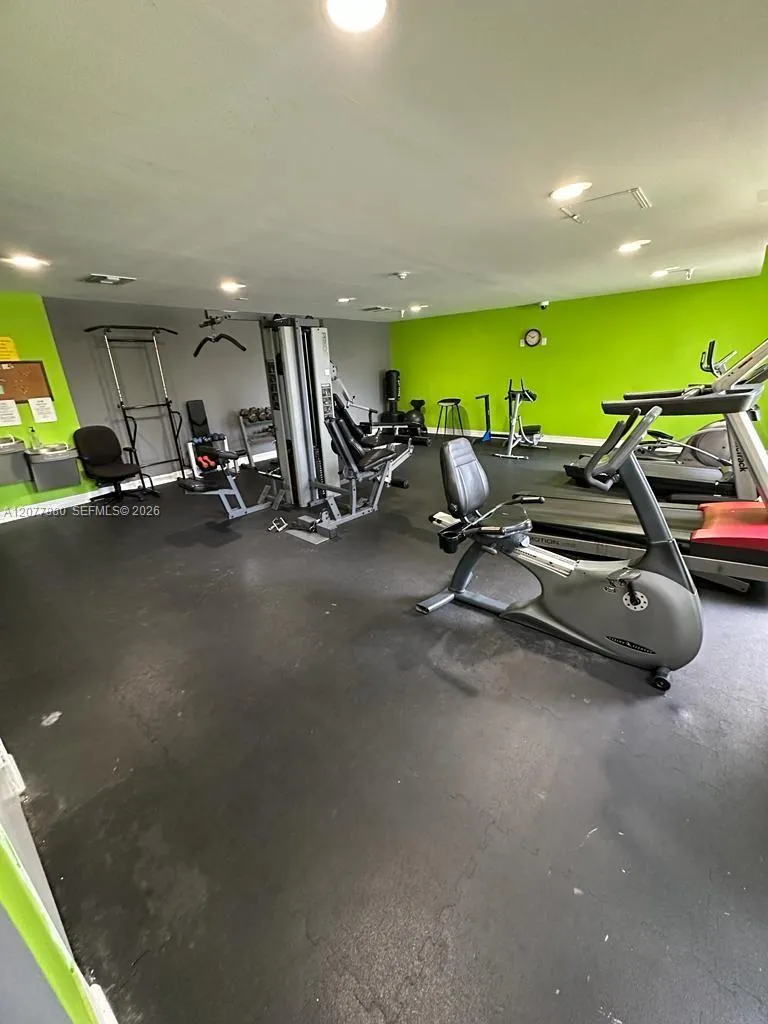 215 SW 42nd Ave #PH11 Miami, FL 33134