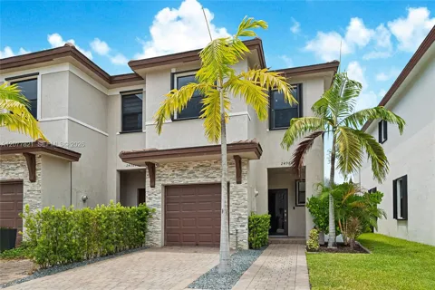 24980 SW 107 Ct