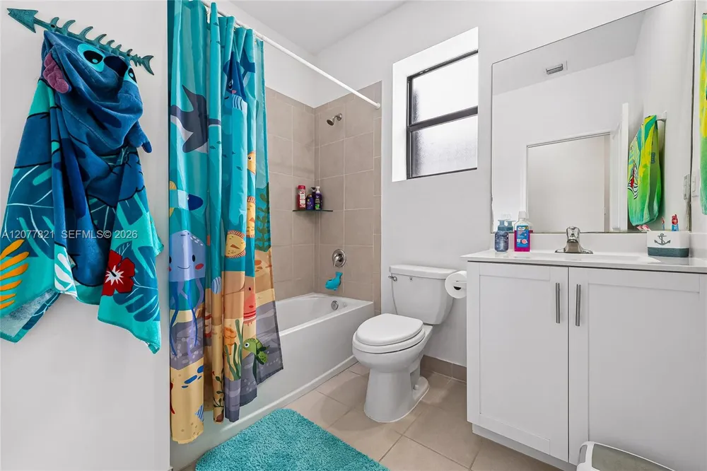 24980 SW 107 Ct Homestead, FL 33032