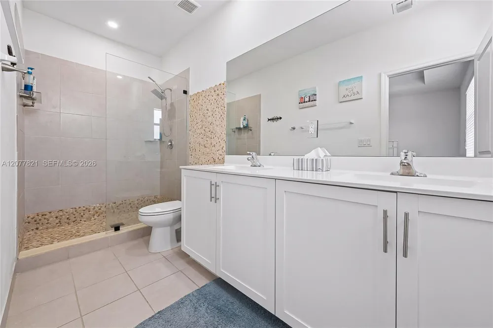 24980 SW 107 Ct Homestead, FL 33032