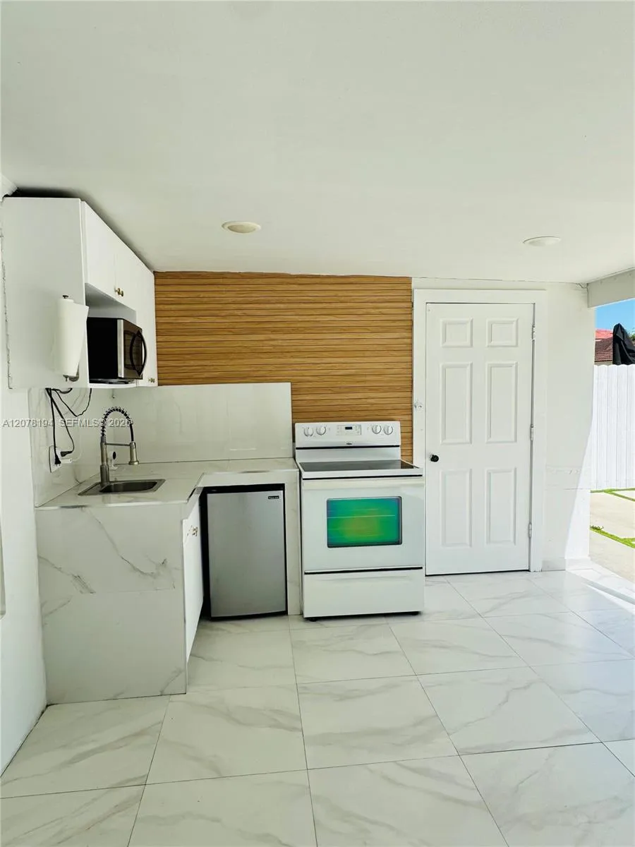 13362 SW 282nd St Homestead, FL 33033