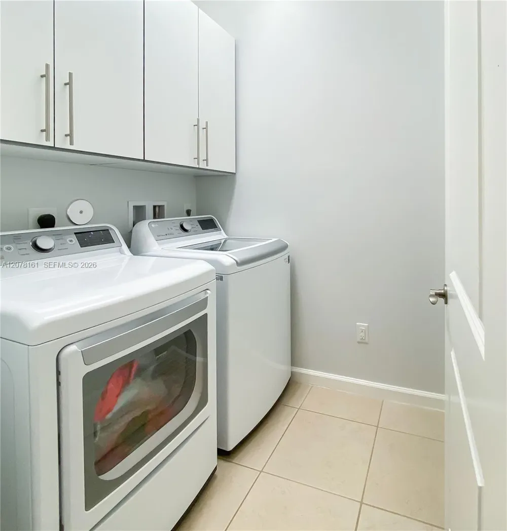 2958 St Thomas Dr #2958 Cooper City, FL 33024